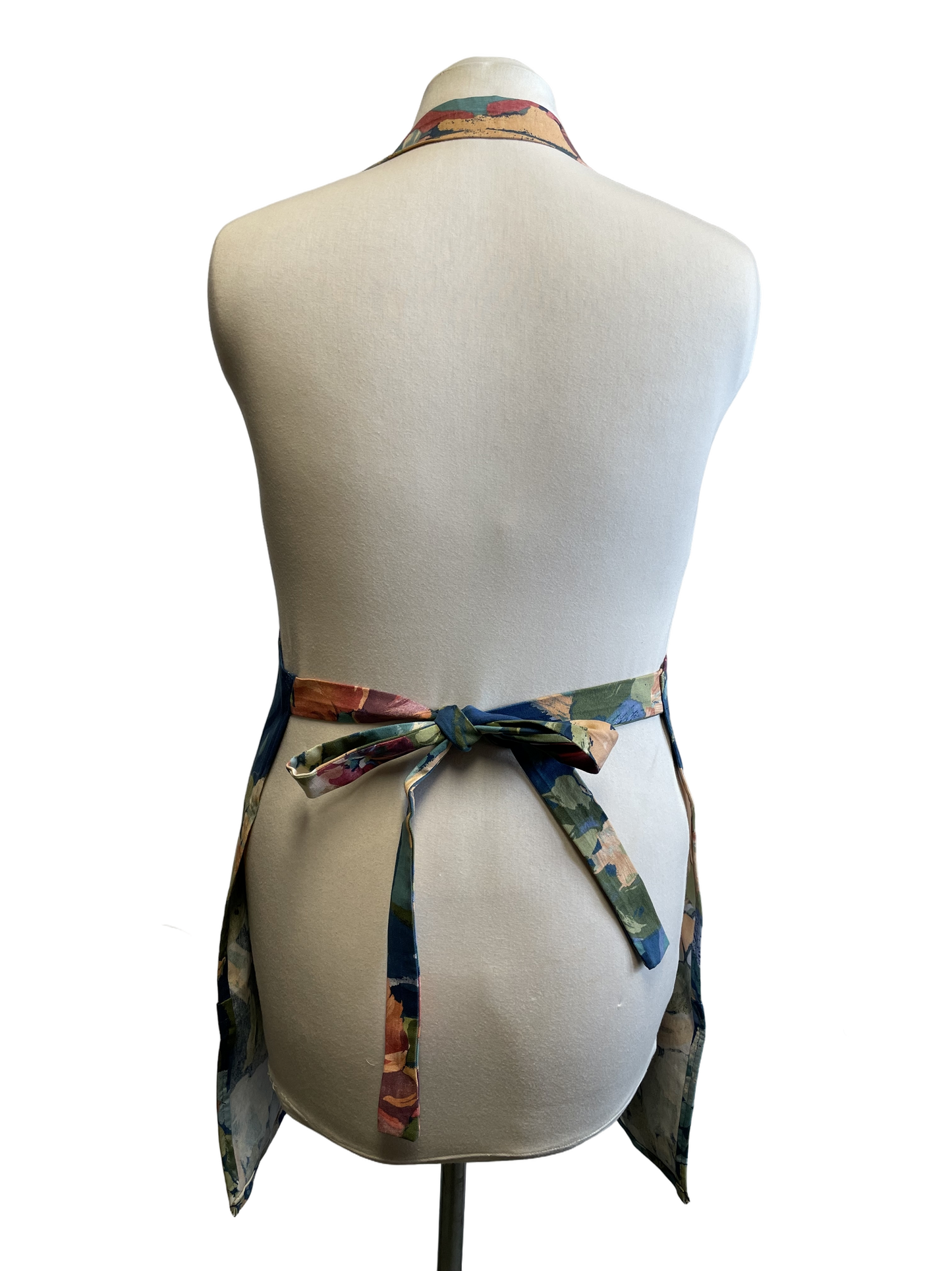 Tablier bleu en coton aux motifs de pommes