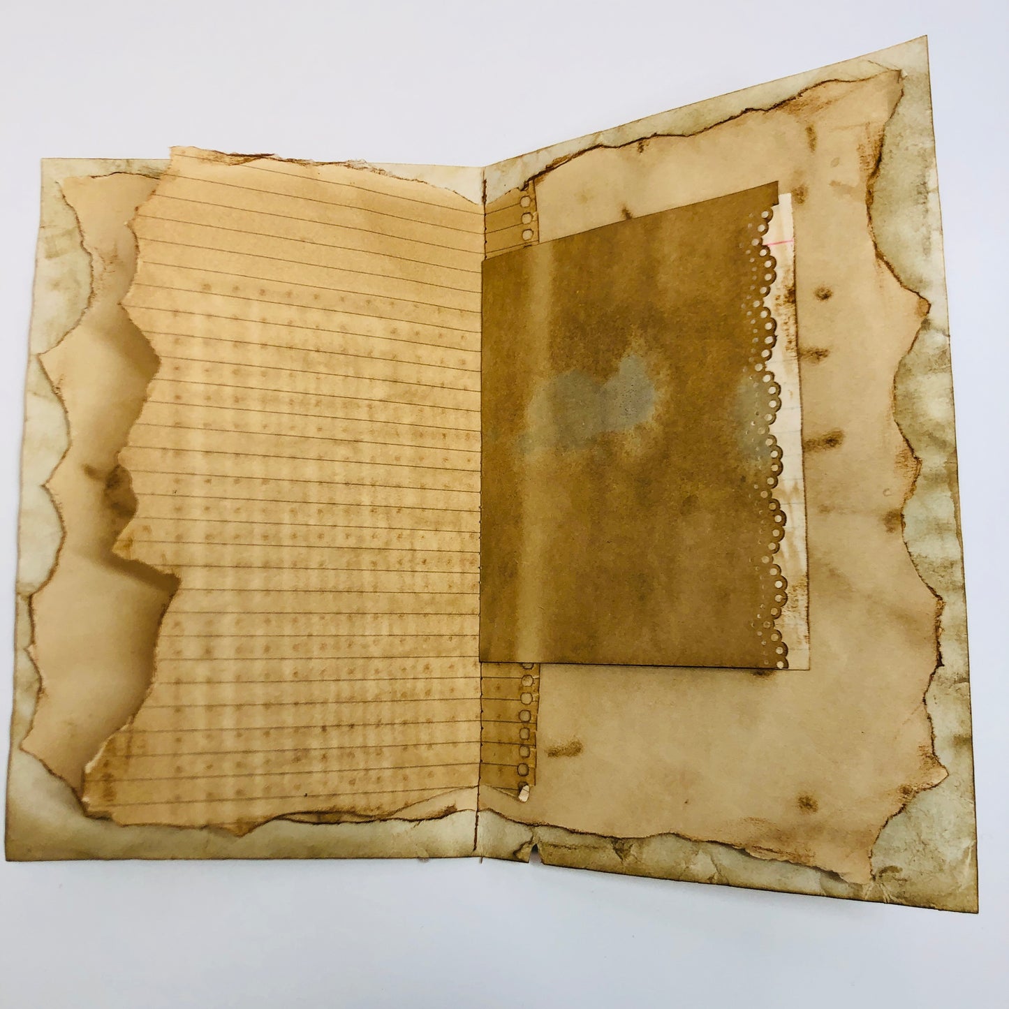 Carnet de pensées - Coeur, dentelle et fleur rose